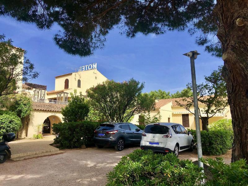 Aparthotel Le Vieux Moulin 3*