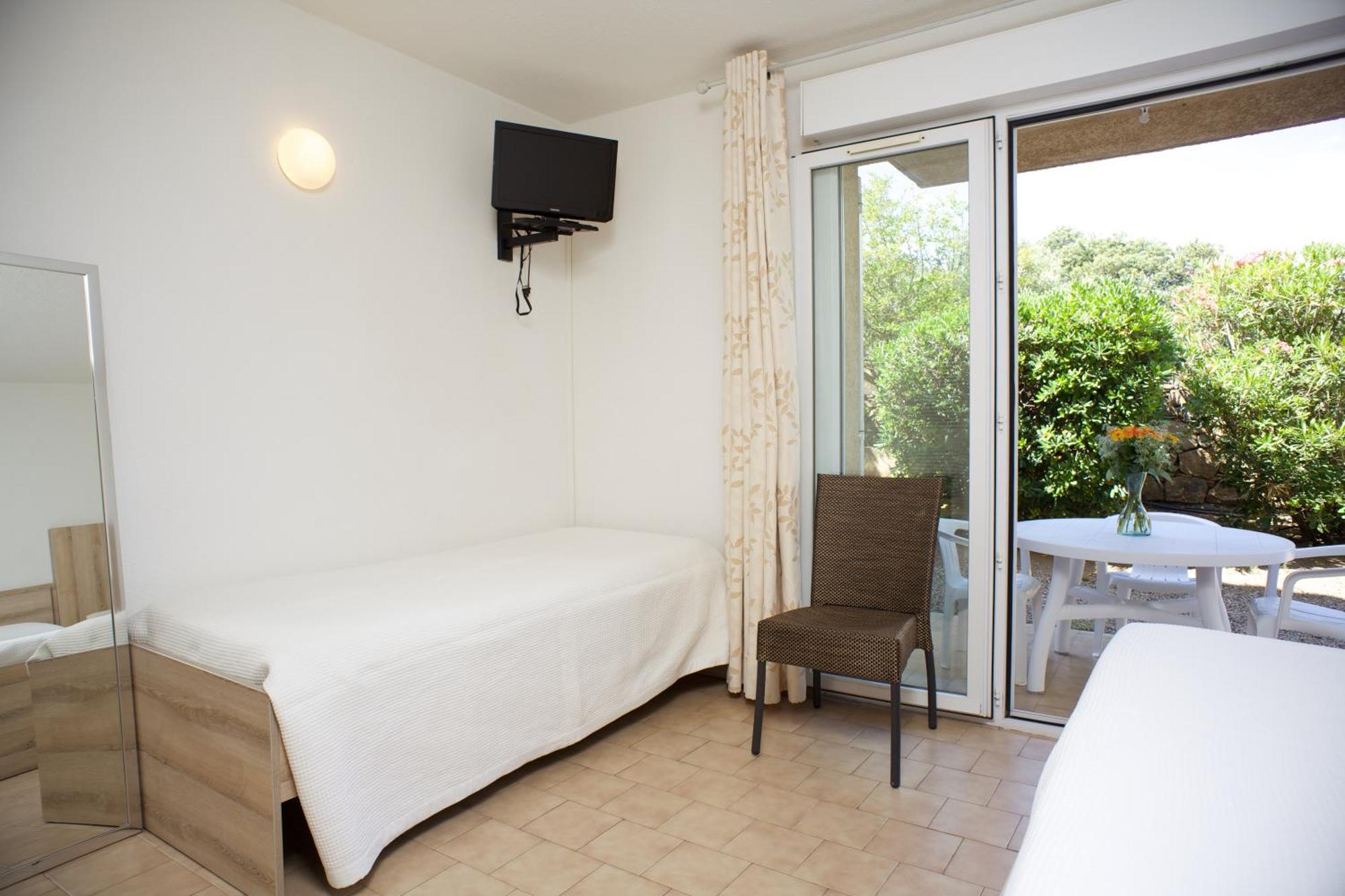 Le Vieux Moulin 3* L'Ile-Rousse (Corsica)
