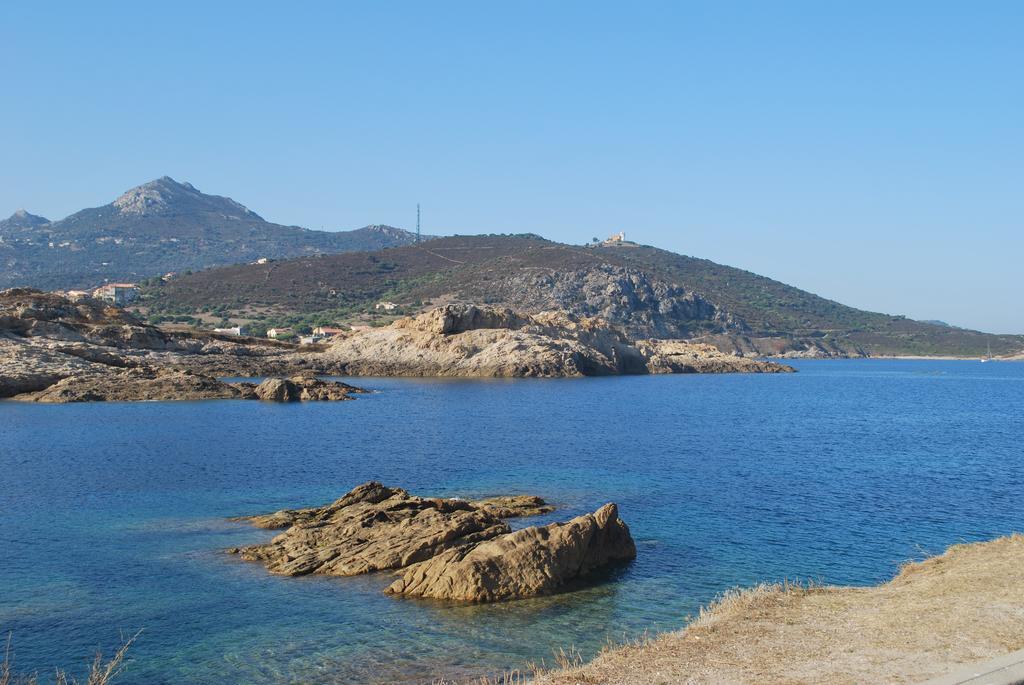 Le Vieux Moulin L'Ile-Rousse (Corsica)