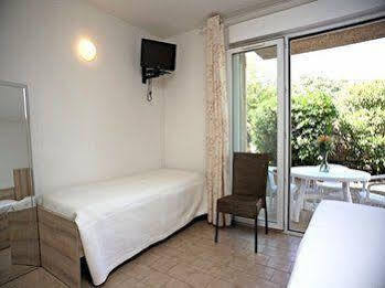 Aparthotel Le Vieux Moulin L'Ile-Rousse (Corsica)